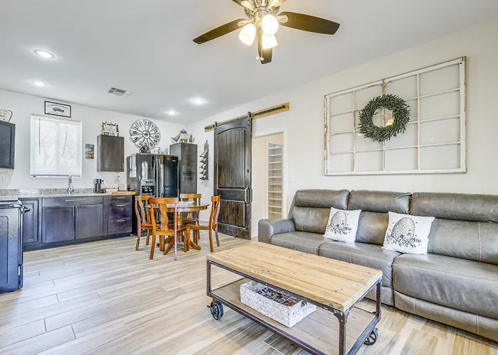 Dom wakacyjny Private Acreage, Pet-friendly Yard! Haven *