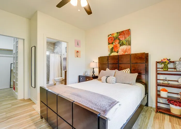 Ferienhaus Private Acreage, Pet-friendly Yard! Haven Gilbert