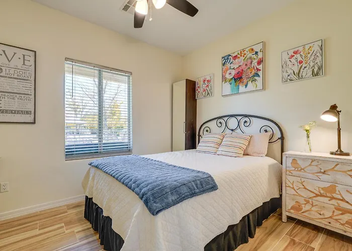 Private Acreage, Pet-friendly Yard! Haven Ferienhaus Gilbert