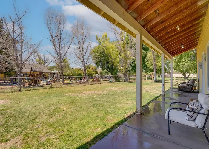 Private Acreage, Pet-friendly Yard! Haven * Gilbert